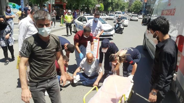 i Adıyaman’da motosiklet yayaya çarptı