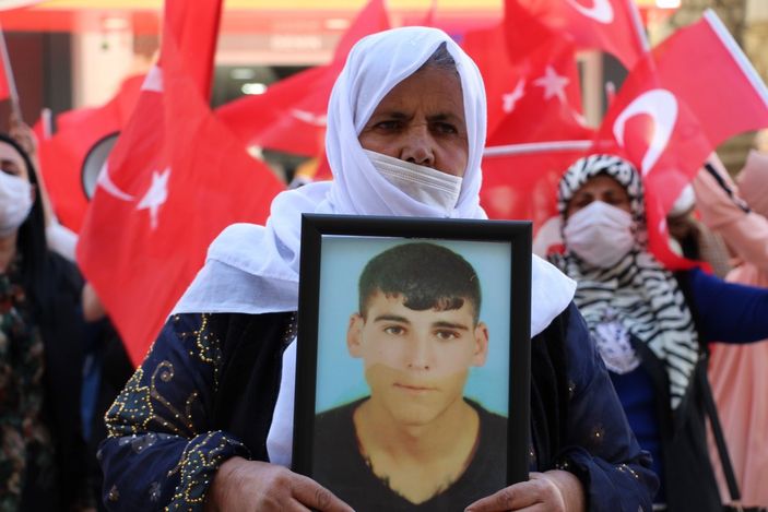 Şırnak’ta evlat nöbetine şehit ve gazi yakınları da katıldı