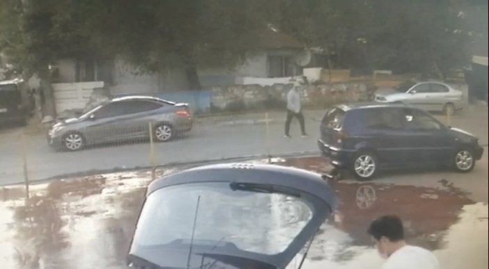Ataşehir’de oto yıkama dükkanına silahlı saldırı