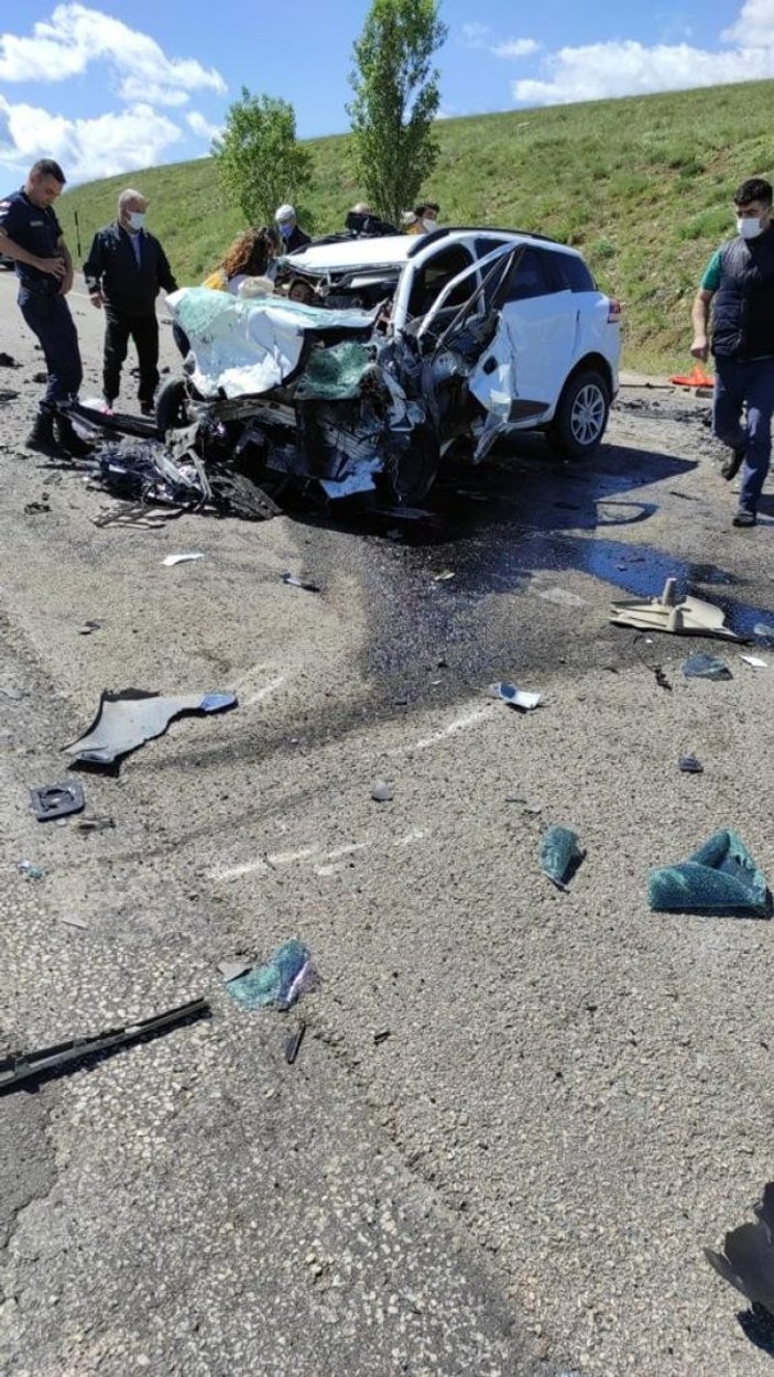 Sivas'ta kaza: 9 ölü