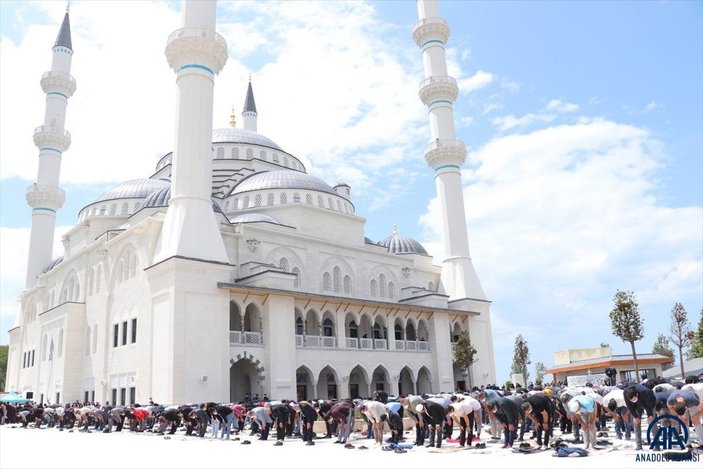 Uzun Mehmet Camii, ibadete açıldı