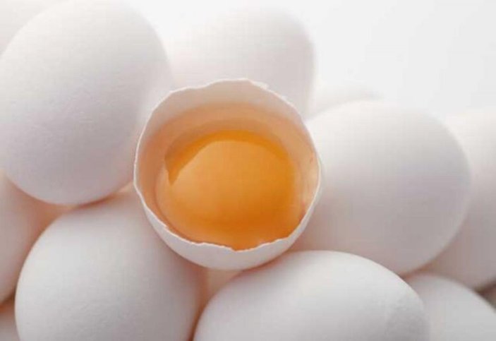 Hangisi daha faydalı: Beyaz ve kahverengi yumurta arasındaki farklar