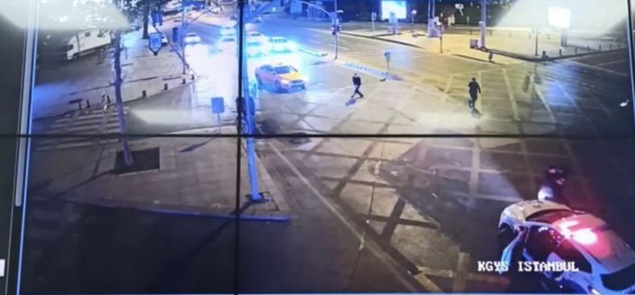 i Fatih’te dur ihtarına uymayan sürücü, polis aracına çarpınca yakalandı