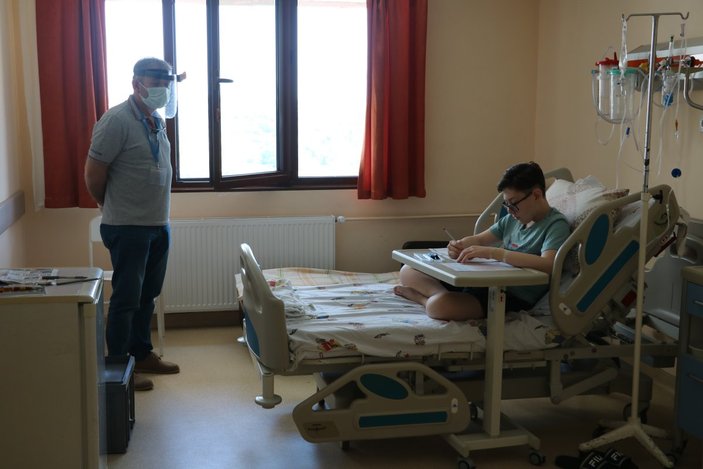 Edirne'de, hastane odasında LGS'ye girdi