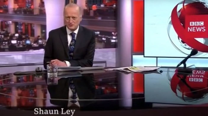 BBC spikeri Shaun Ley, haber bültenine şortla çıktı
