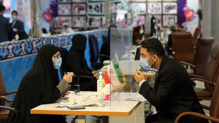 İran'daki cumhurbaşkanlığı seçimlerinden önce anket sonuçları