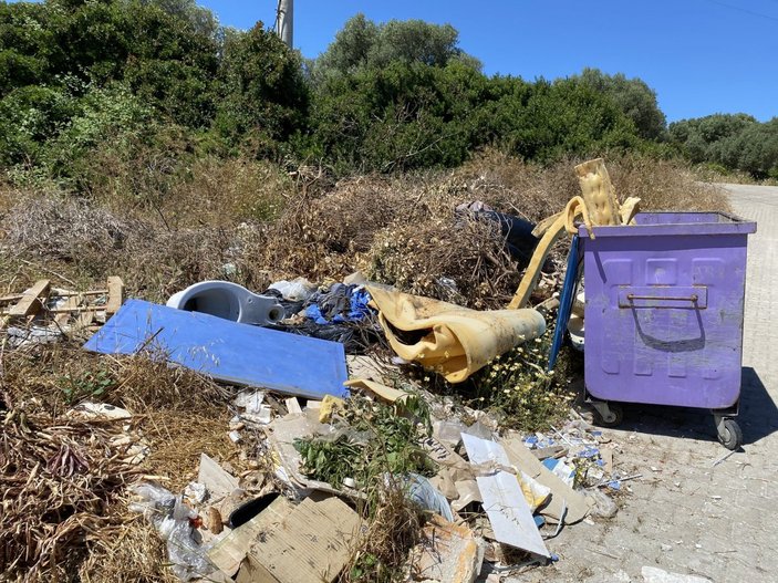 CHP'nin yönetimindeki Çeşme'de 'çöp krizi'