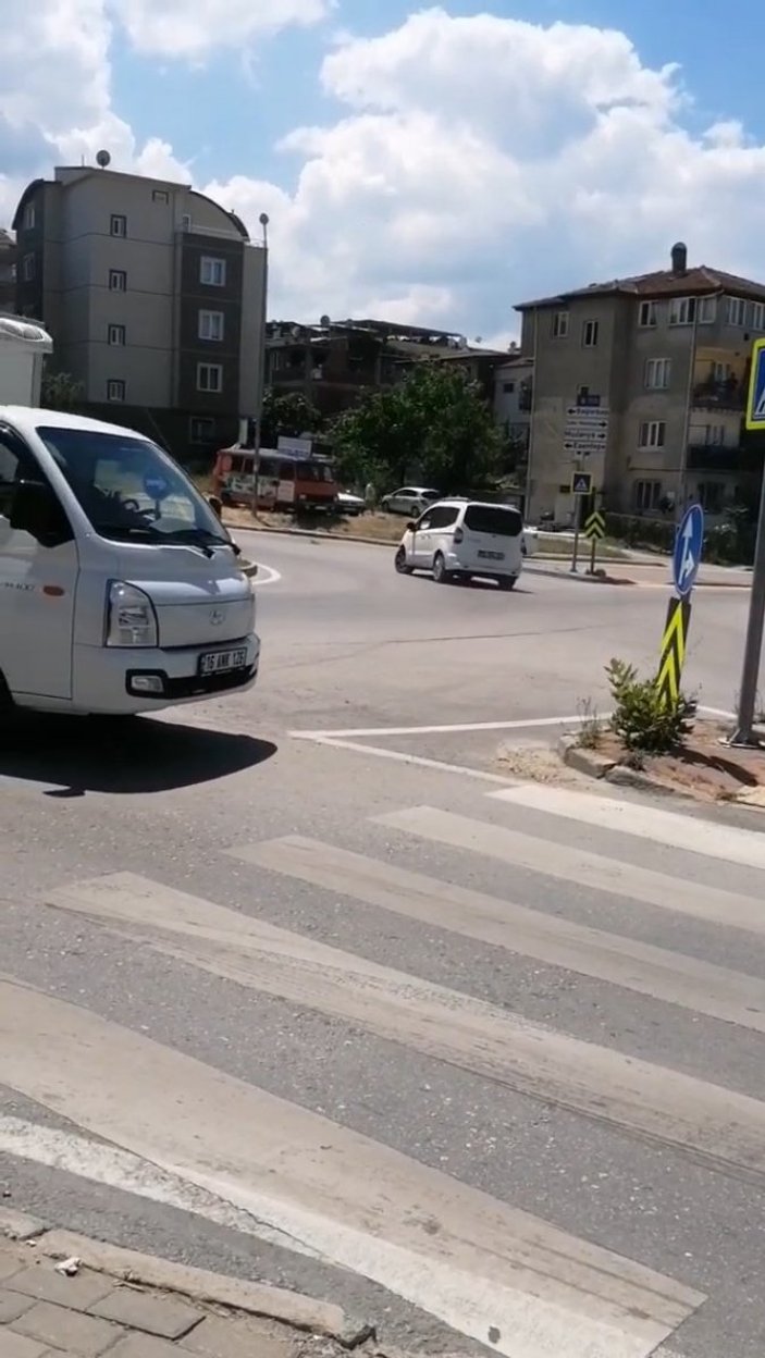 Bursa'daki hırsız, çalıntı araçla drift yaptı