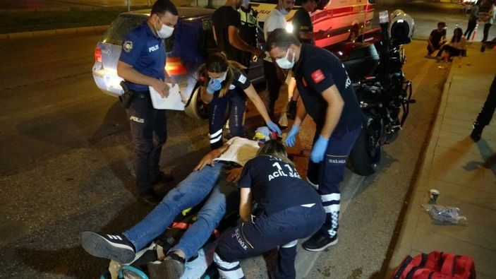 Antalya'da alkollü sürücü 5 otomobile ve 5 yayaya çarptı