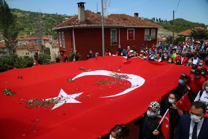 Muharrem Kasapoğlu, Atatürk ve İstiklal Yolu yürüyüşüne katıldı