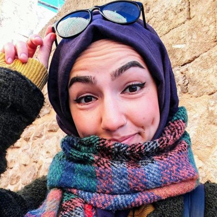 Nişantaşı'nda başörtülü akademisyene saldırı