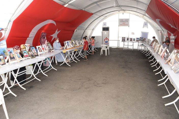 d Diyarbakır annesi Güzide Demir: Gelin çocuklarımızı birlikte isteyelim