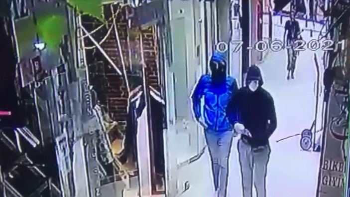 d Şişli'de döviz bürosuna soygun girişimi