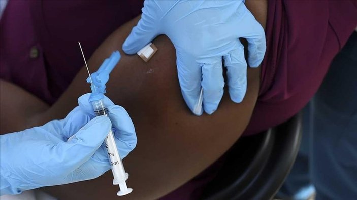 Her 10 Afrika ülkesinden 9'u eylül ayı aşı hedefine ulaşamayacak