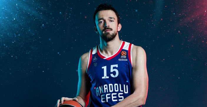 Sertaç Şanlı, Barcelona ile anlaştı