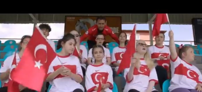 Ziya Selçuk: Bizim çocuklar, vurduğunuz gol olsun