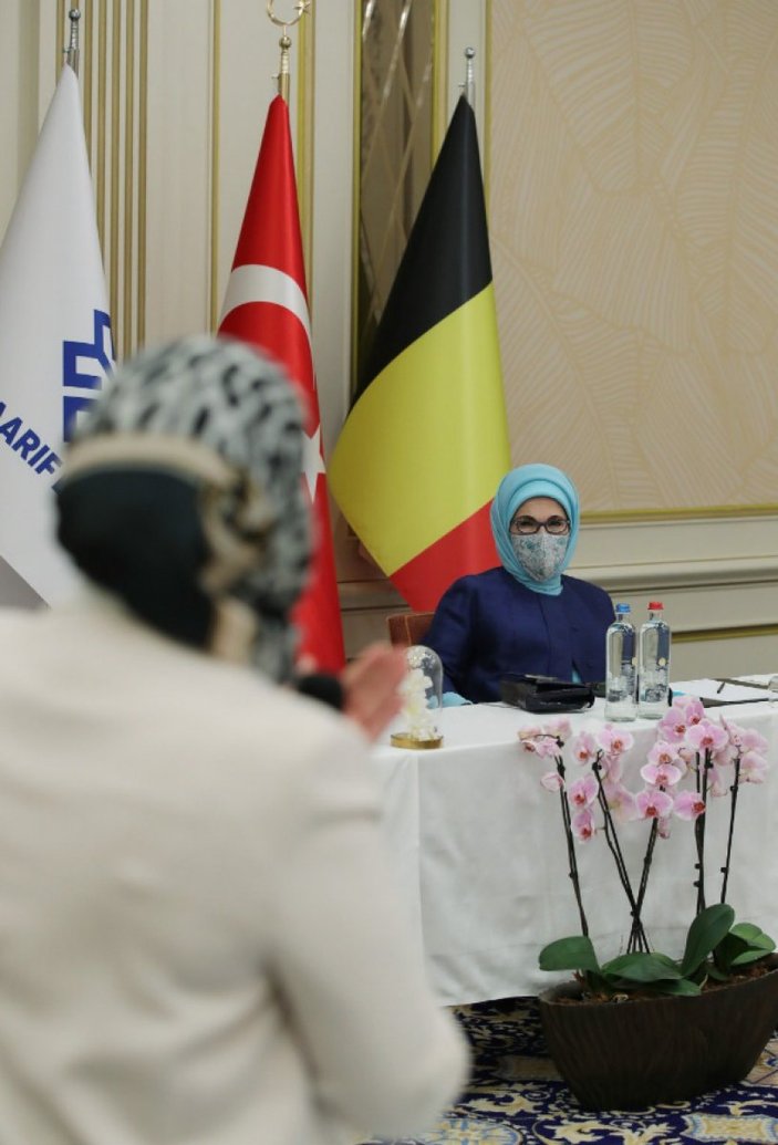 Emine Erdoğan, Belçika'daki Türk STK'larının temsilcileriyle bir araya geldi