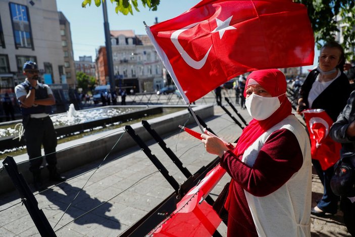 Cumhurbaşkanı Erdoğan'a Brüksel'de sevgi gösterisi