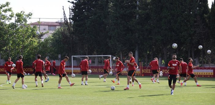 Galatasaray yeni sezon çalışmalarına başladı