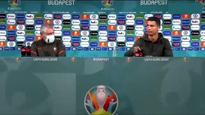 Ronaldo'dan basın toplantısında 'kola içemeyin' mesajı