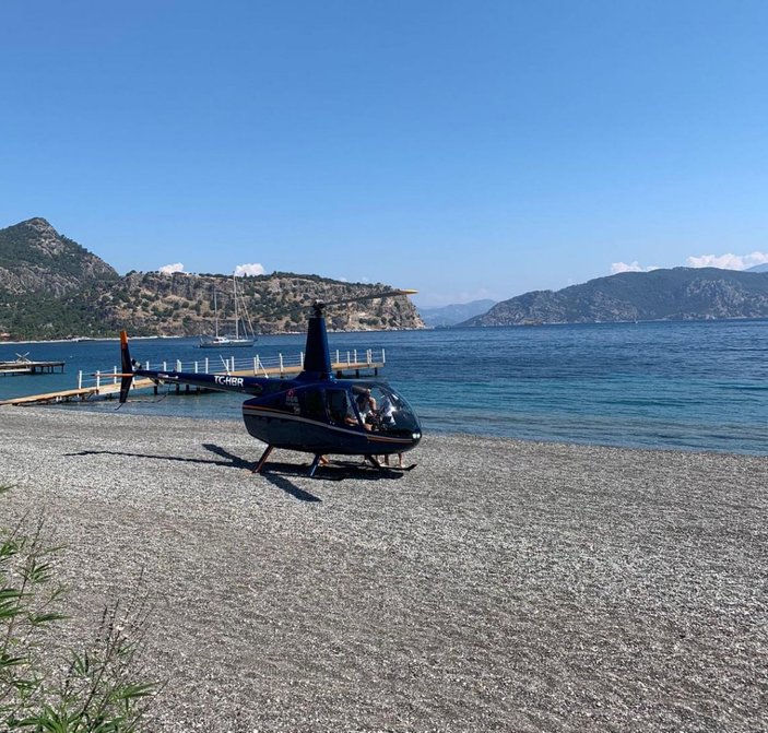 Marmaris'te halk plajına inen helikopter