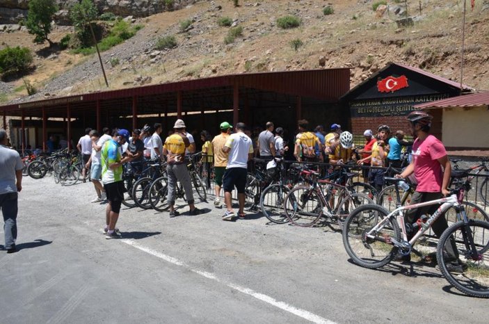 Şırnak terörden temizlendi, sporcular bisiklet sürdü