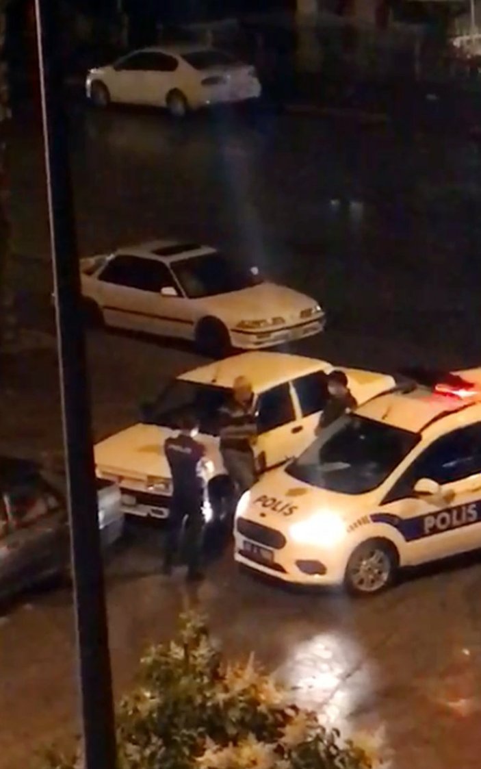 Antalya'da alkollü sürücü polisi tehdit etti