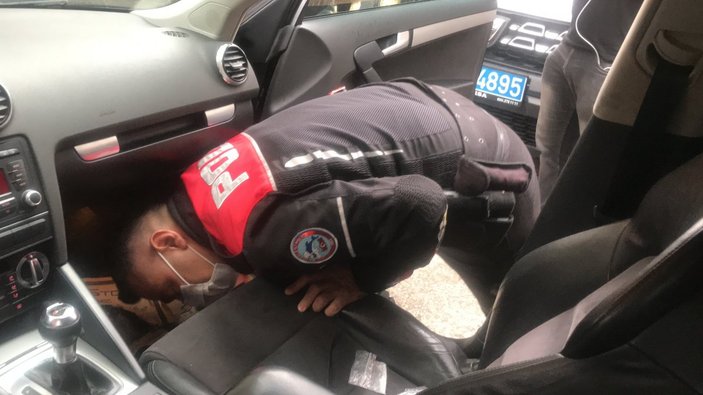 Bursa’da polise çarpan sürücü yakalandı