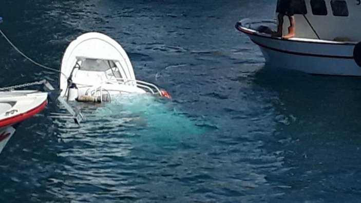 Yavuz Sultan Selim Köprüsü altında, balıkçı teknesine gemi çarptı