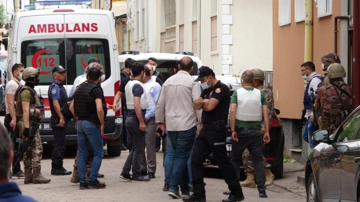 Sivas'ta rehin alınan kadın polis tarafından kurtarıldı
