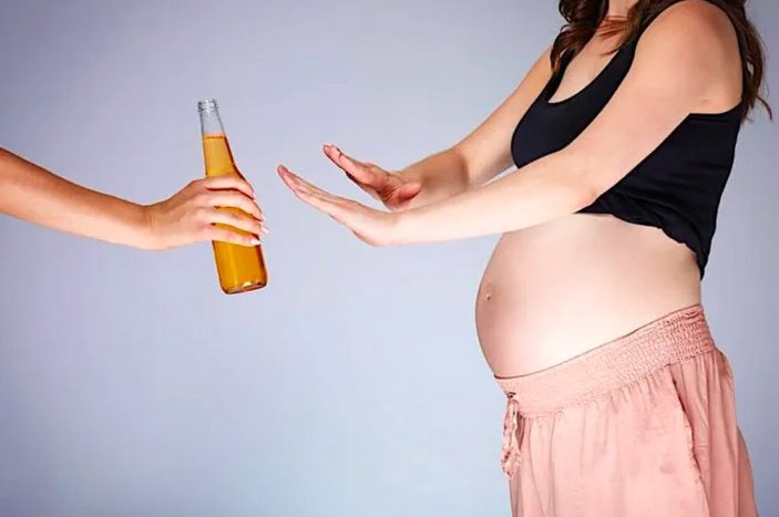 DSÖ, doğurganlık çağındaki kadınların alkol tüketmemelerini tavsiye etti