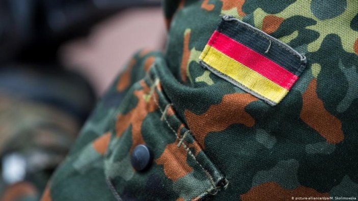Almanya ordusunda 90 yıl aradan sonra ilk askeri hahambaşı görev yapacak