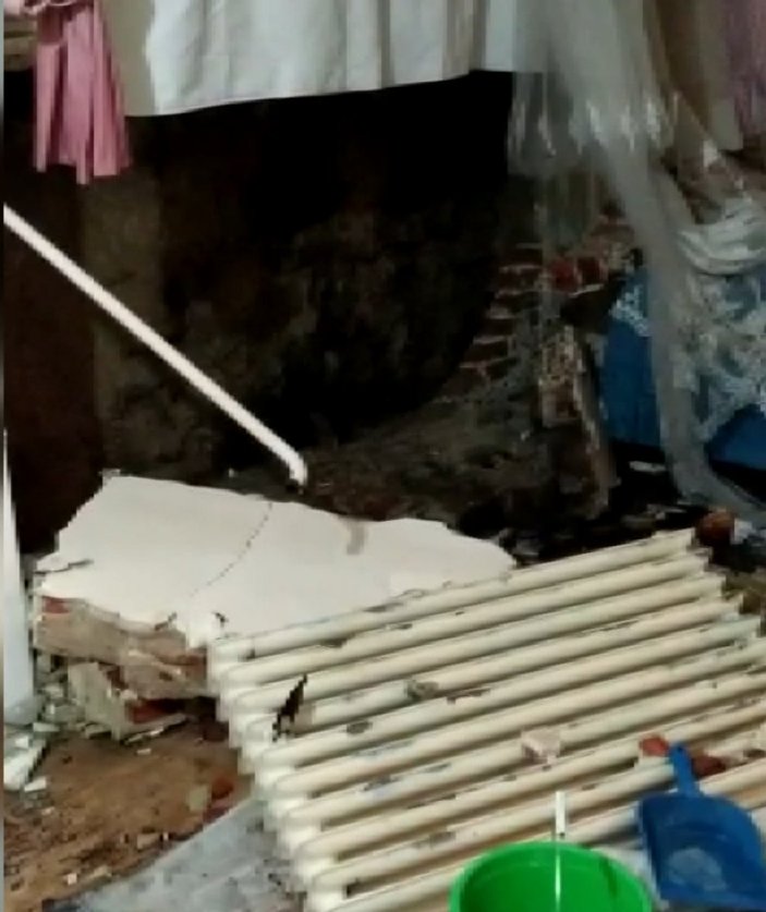 Fatih’te İSKİ çalışması elektrik kablolarını patlattı, bir aile mağdur oldu