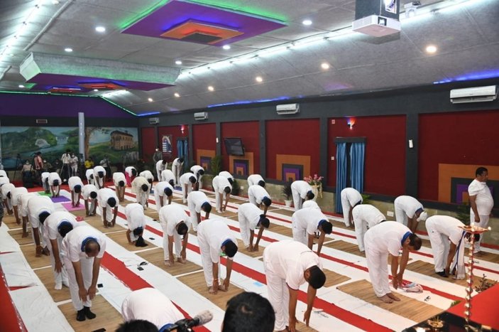 Hindistan'da Uluslararası Yoga Günü kutlaması