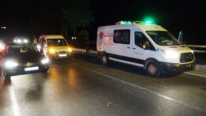 Mersin'de otomobilin çarptığı yaya hayatını kaybetti