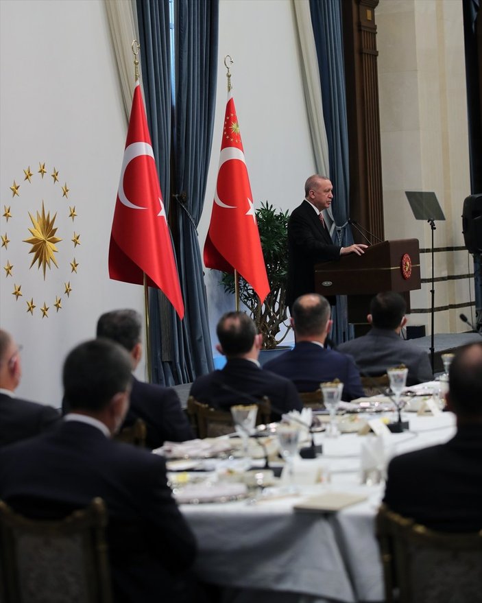 Cumhurbaşkanı Erdoğan AK Partili belediye başkanlarına hitap etti