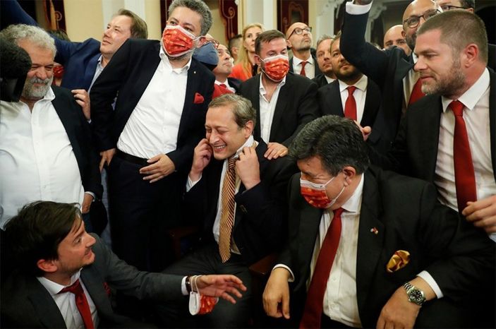 Galatasaray’da yeni yönetimin sosyal medya kararı