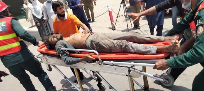 Pakistan’da patlama: 2 ölü, 17 yaralı