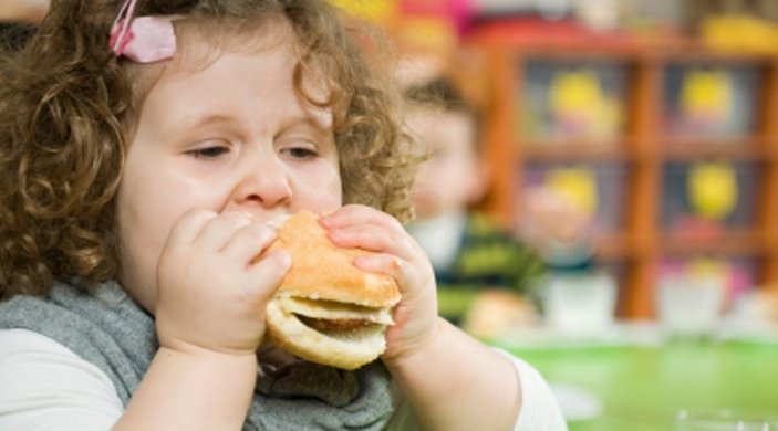Yaklaşan salgın: Çocukluk çağı obezitesi