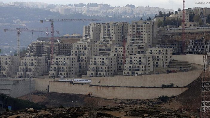 İsrail'de yeni hükümet, Batı Şeria'daki Yahudi yerleşim inşa projesini onayladı