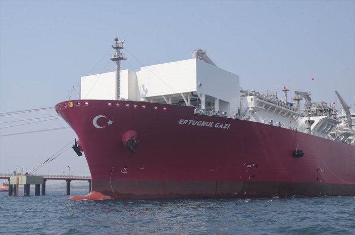 Türkiye'nin ilk doğalgaz depolama gemisi Ertuğrul Gazi hizmete girdi