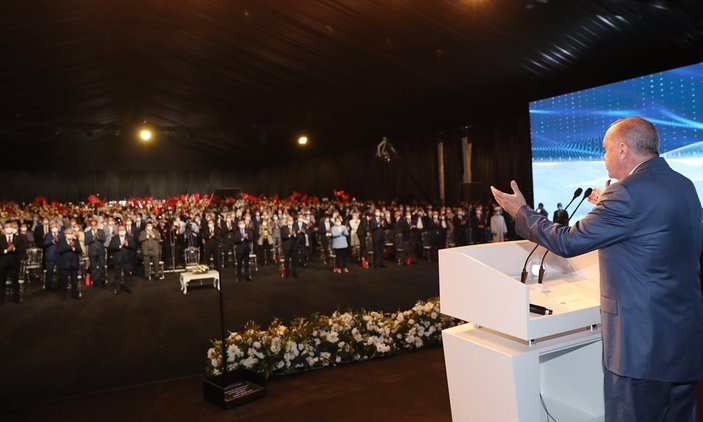 Cumhurbaşkanı Erdoğan: Yatırımcıları tehdit ediyorlar