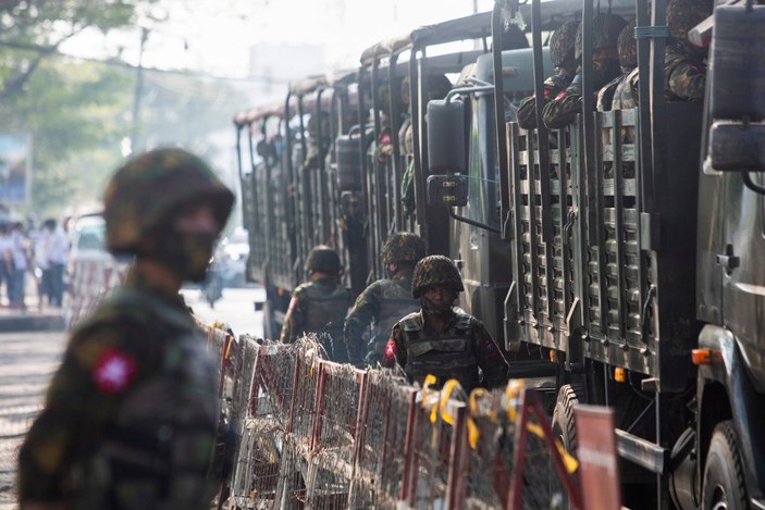 Myanmar'da darbeci ordu, protestolara katılan çocukları da öldürdü