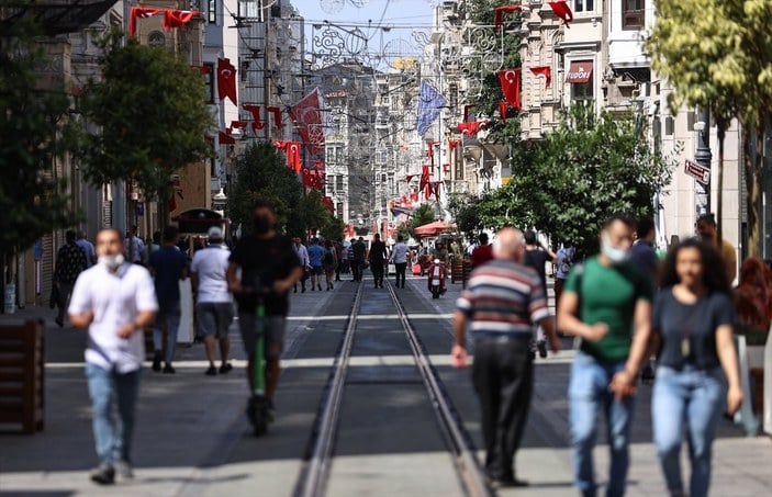 Türkiye'de kısıtlamalı son pazar günü