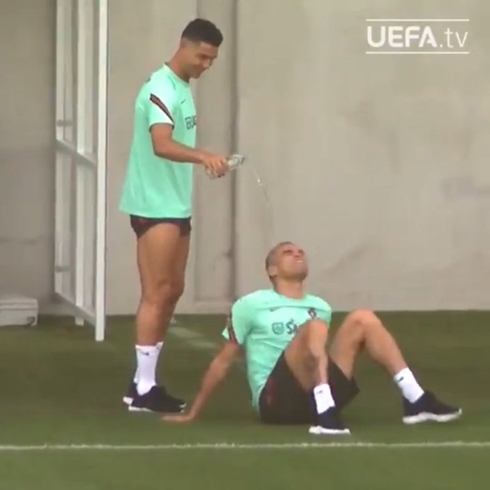 Ronaldo’dan Pepe’ye sulu şaka
