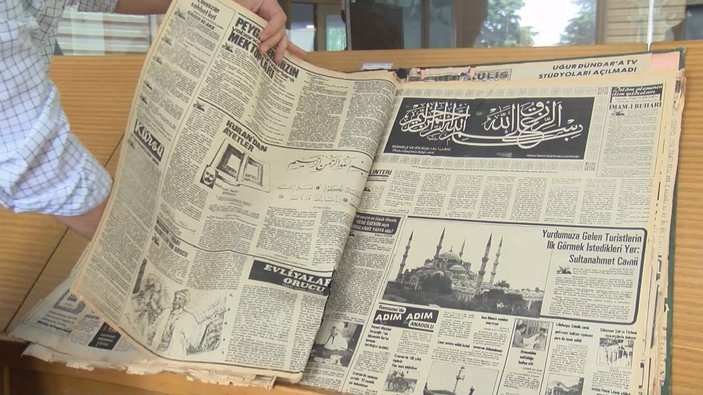 Atatürk Kitaplığı'ndaki tarihi gazete ve kitap nüshalarına jiletli tahribat