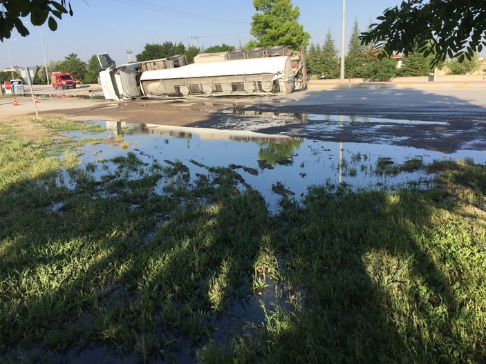 Konya'da 27 ton motorin yola döküldü