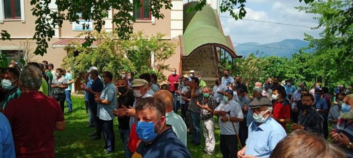 Ordu'da 5 yaşındaki Yasin’e minibüs çarptı