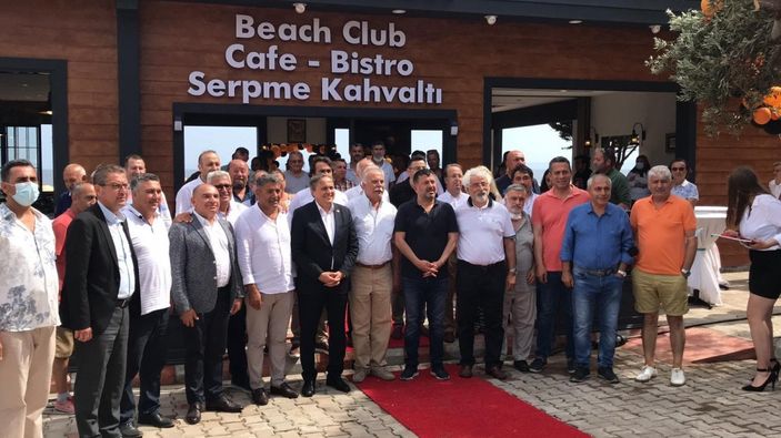 i Assos'taki Cafer Mahiroğlu'nun kaçak restoran ve plajı yıkılacak