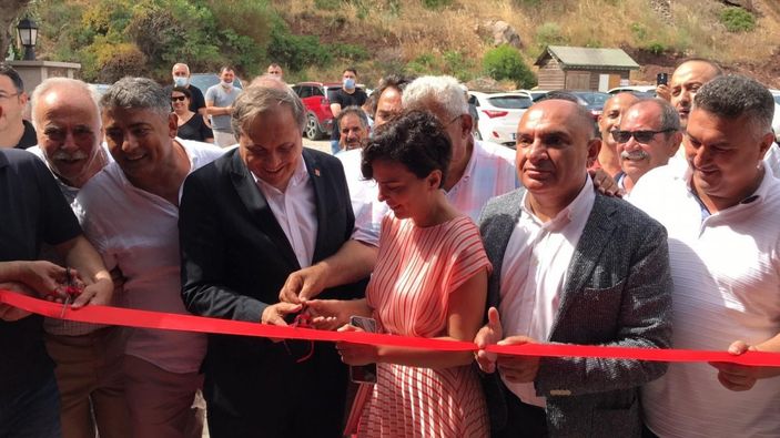 İ Assos'taki Cafer Mahiroğlu'nun kaçak restoran ve plajı yıkılacak